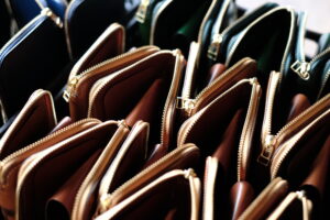 ミニL字ファスナー財布Cramクラム